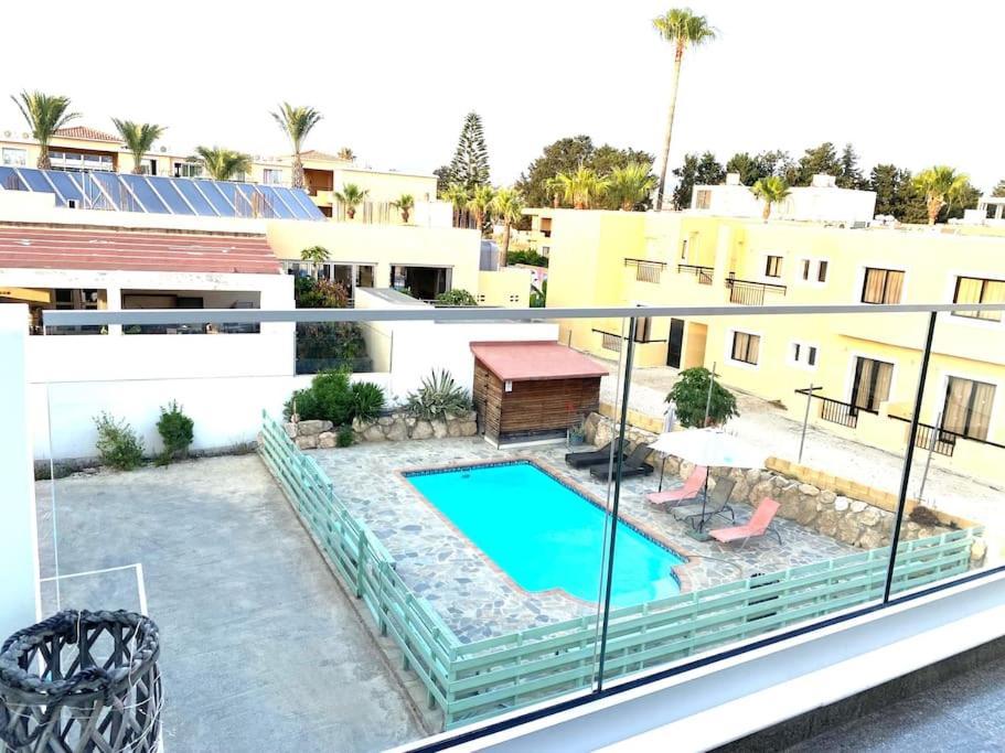 Ev Zin - Modern, Cozy, 1 Bed, Pool, 2 Balconies, A105 Lejlighed Paphos Eksteriør billede
