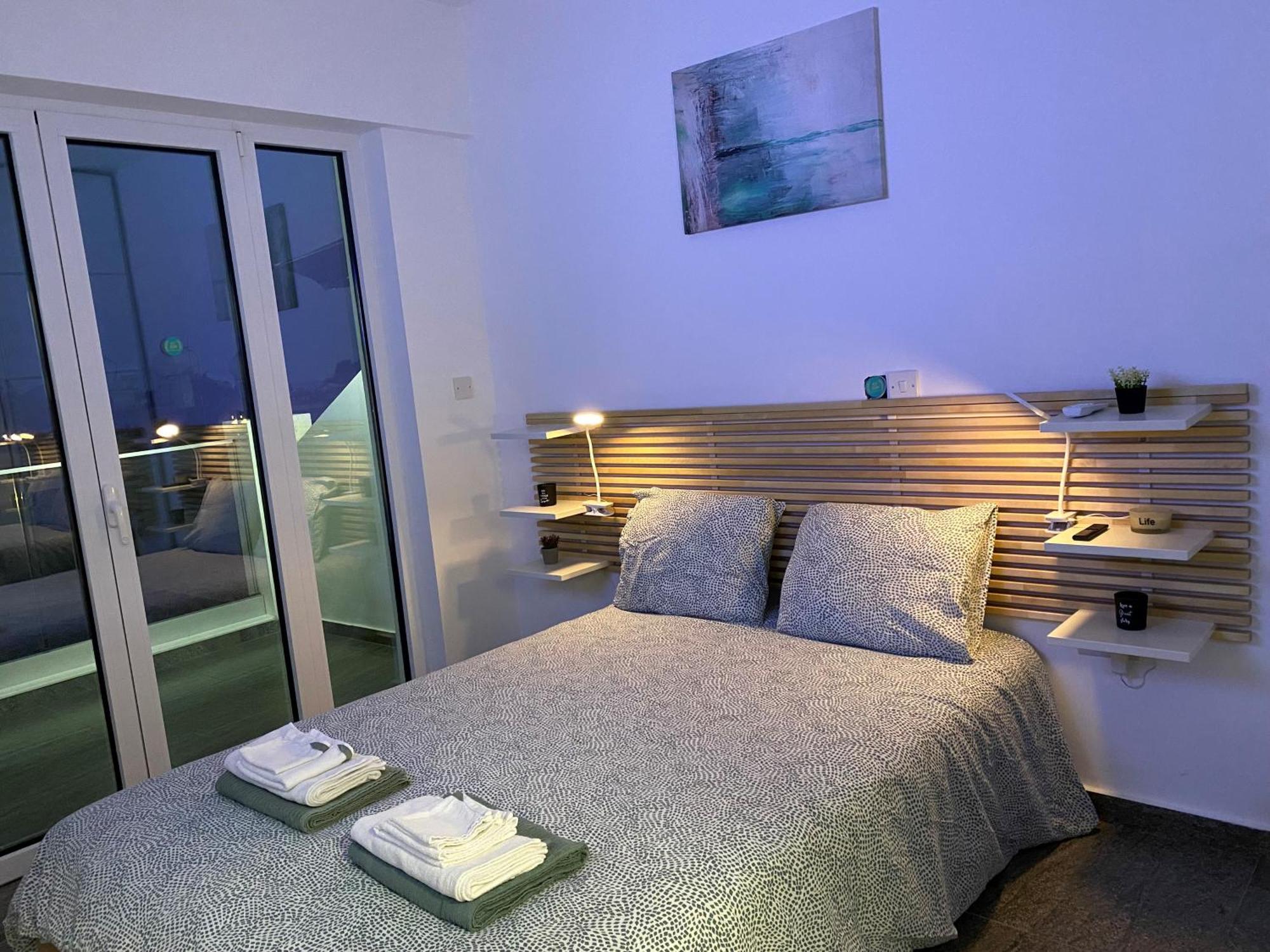Ev Zin - Modern, Cozy, 1 Bed, Pool, 2 Balconies, A105 Lejlighed Paphos Eksteriør billede