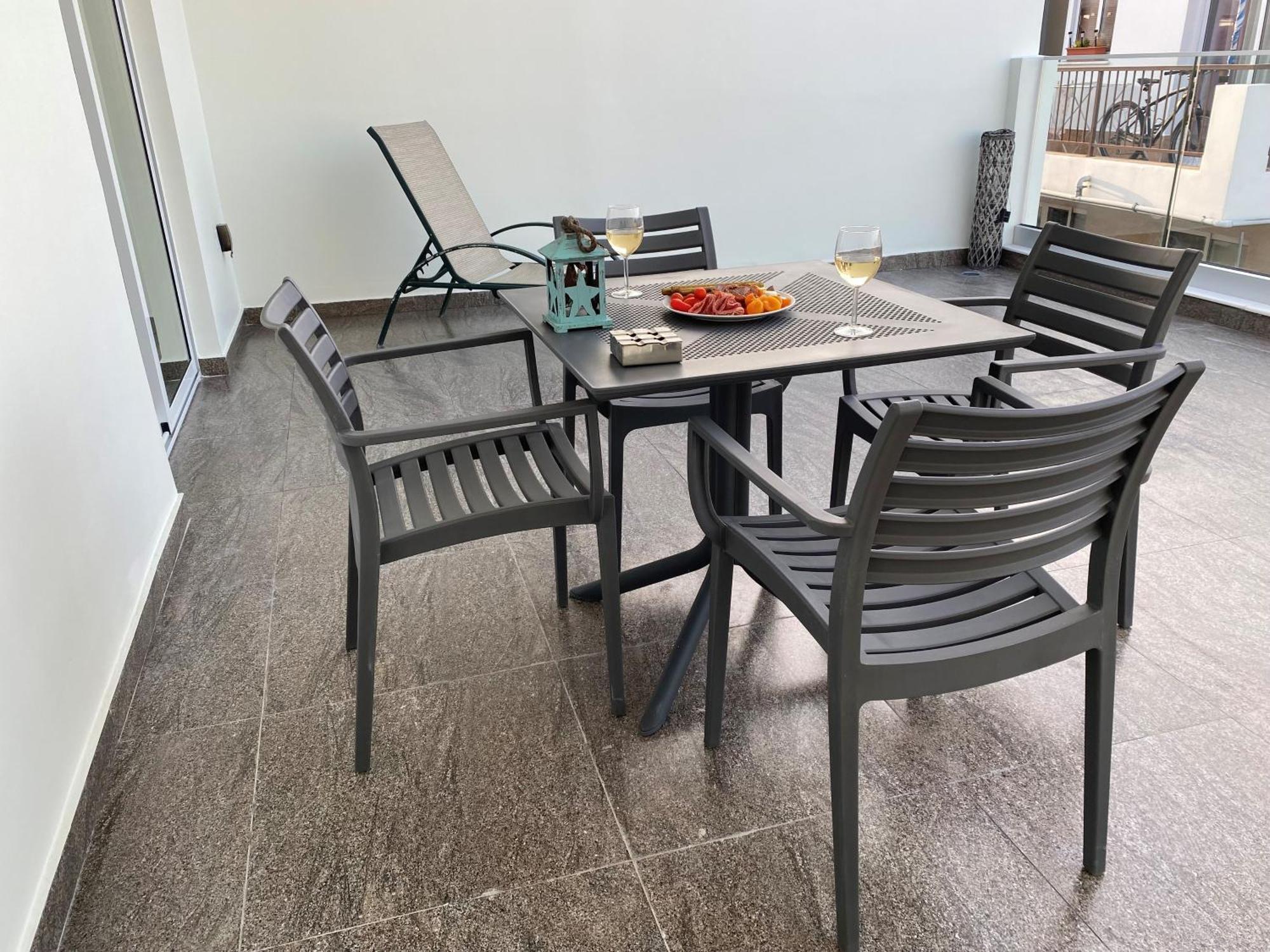 Ev Zin - Modern, Cozy, 1 Bed, Pool, 2 Balconies, A105 Lejlighed Paphos Eksteriør billede